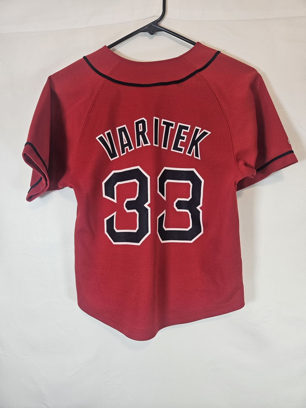 Majestic Red Kids Boston Red Sox Jersey with Black Trim Varitek #33 - Picture 3 of 9